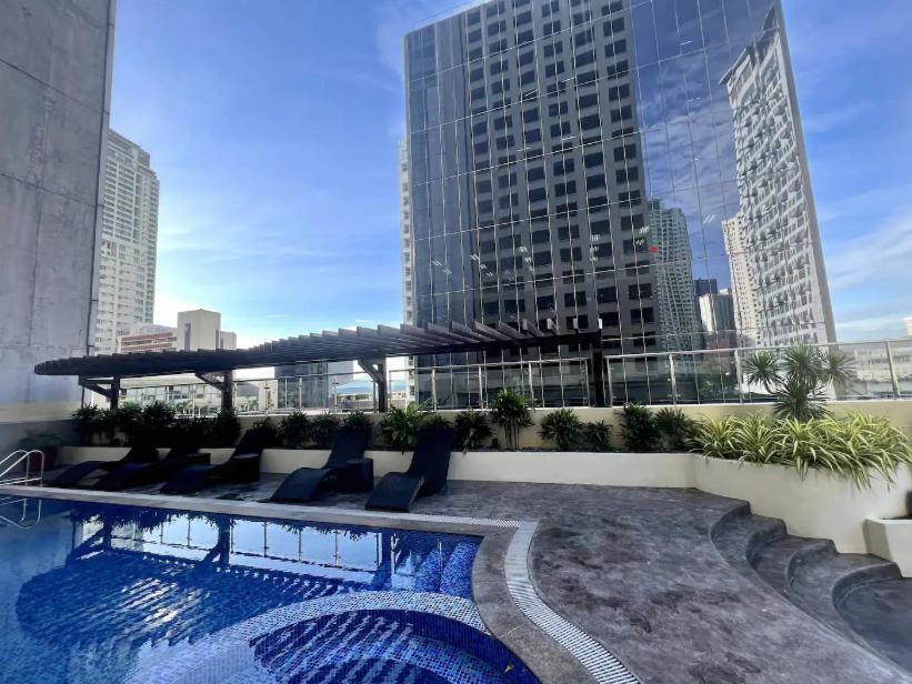 Poolside Family Room Greenbelt Makati Makati City Extérieur photo